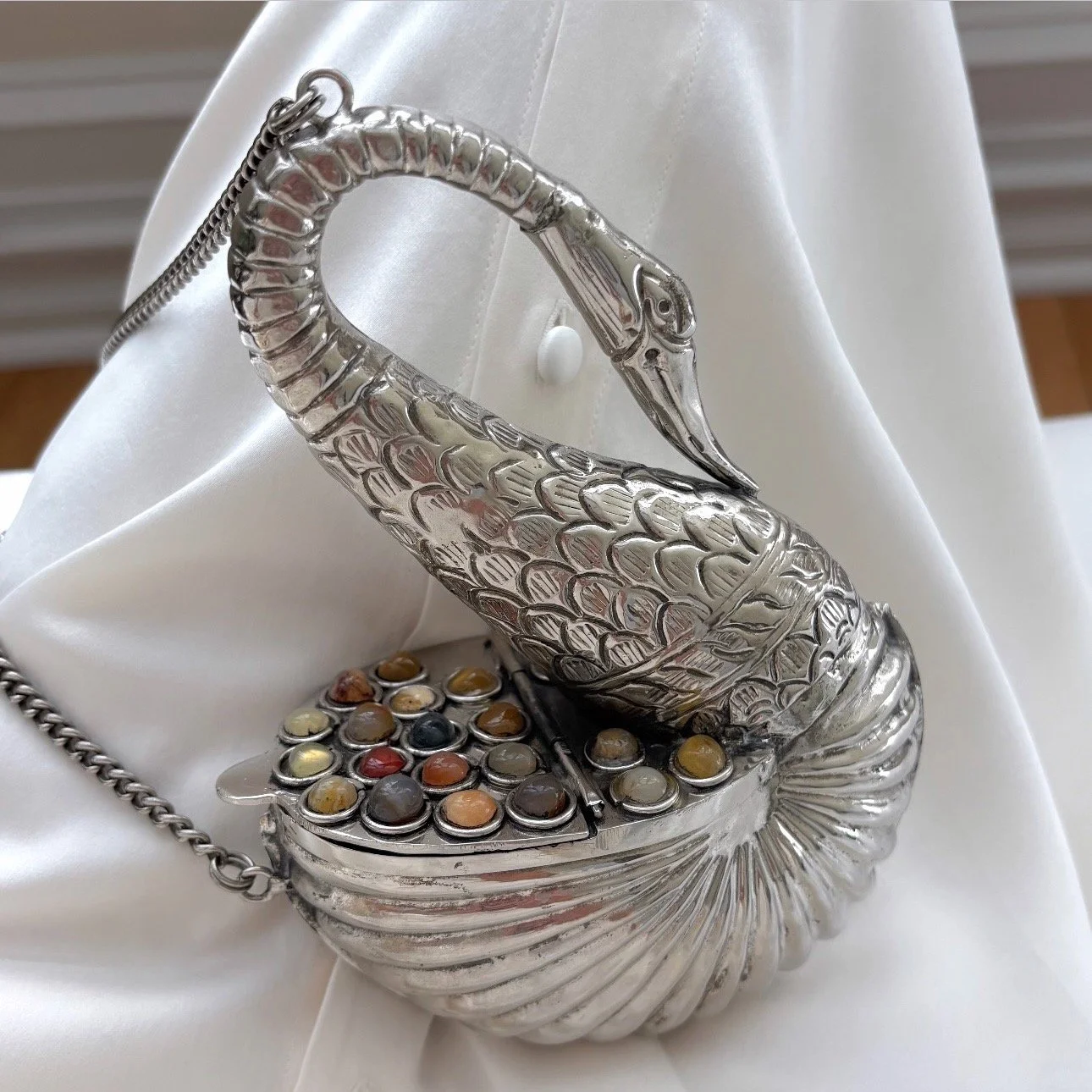 Vintage Silver Tone SWAN PURSE Agate Cabochon Stones RARE