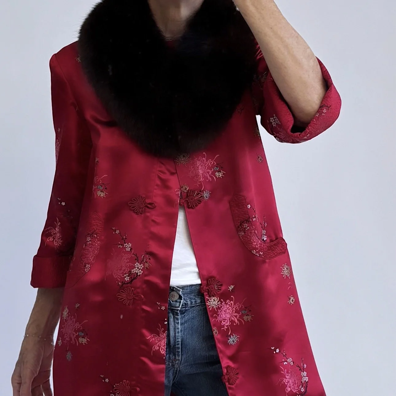 Vintage Red Floral SILK SATIN CHINOISERIE Jacket with Natural Fur Collar