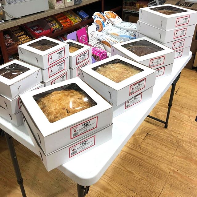 Thanksgiving is just 3 days away! From Pies, to Apple Cider donuts to your favorite breads; Schmidt's Market has all of the Thanksgiving goodies you may need!
#SchmidtsMarket
.
.
.
📍120 N Sea Rd. Southampton
📲 (631)283-5777
💻 www.schmidtssouthampt