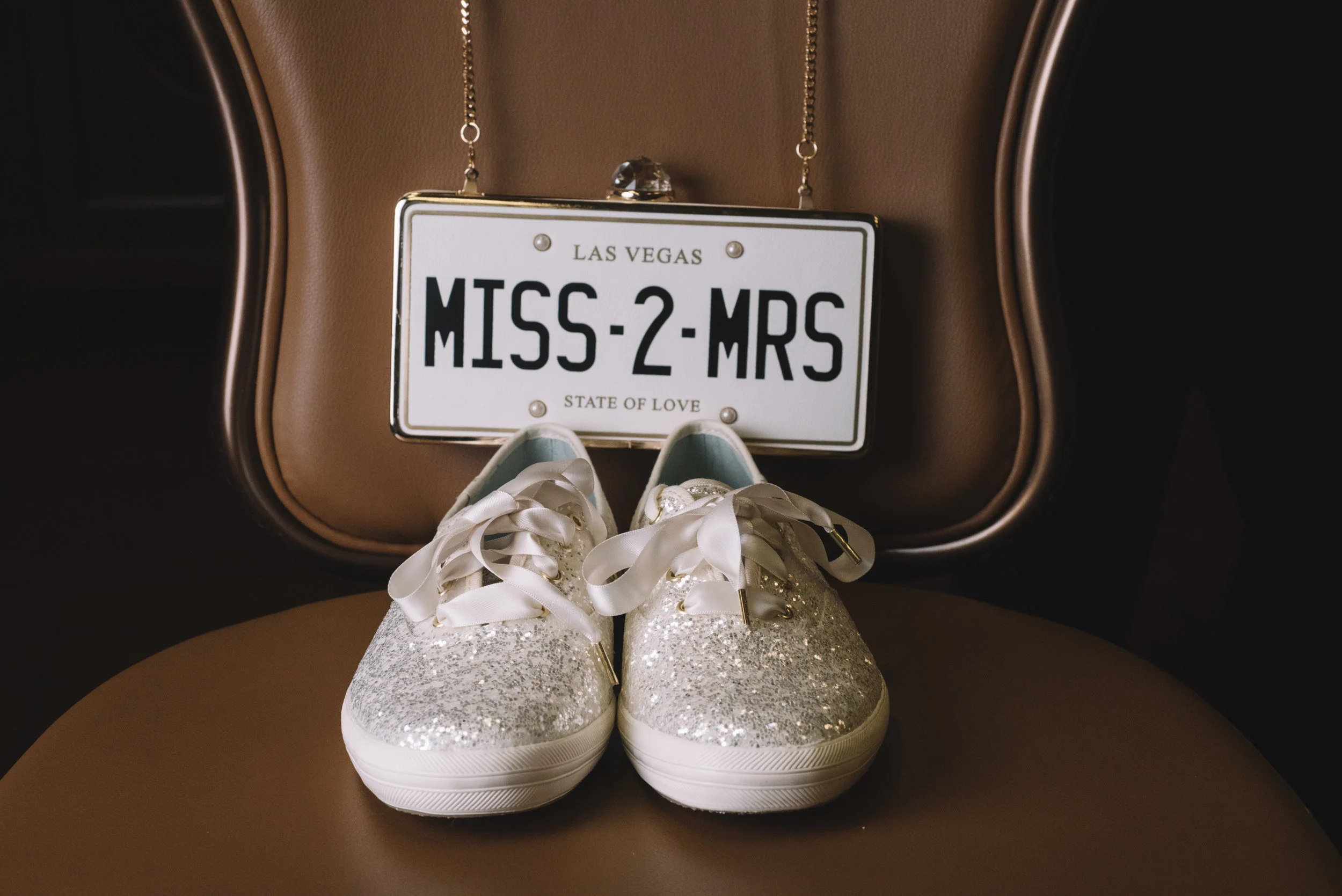 GrandCascadesWedding-M+T_003.jpg