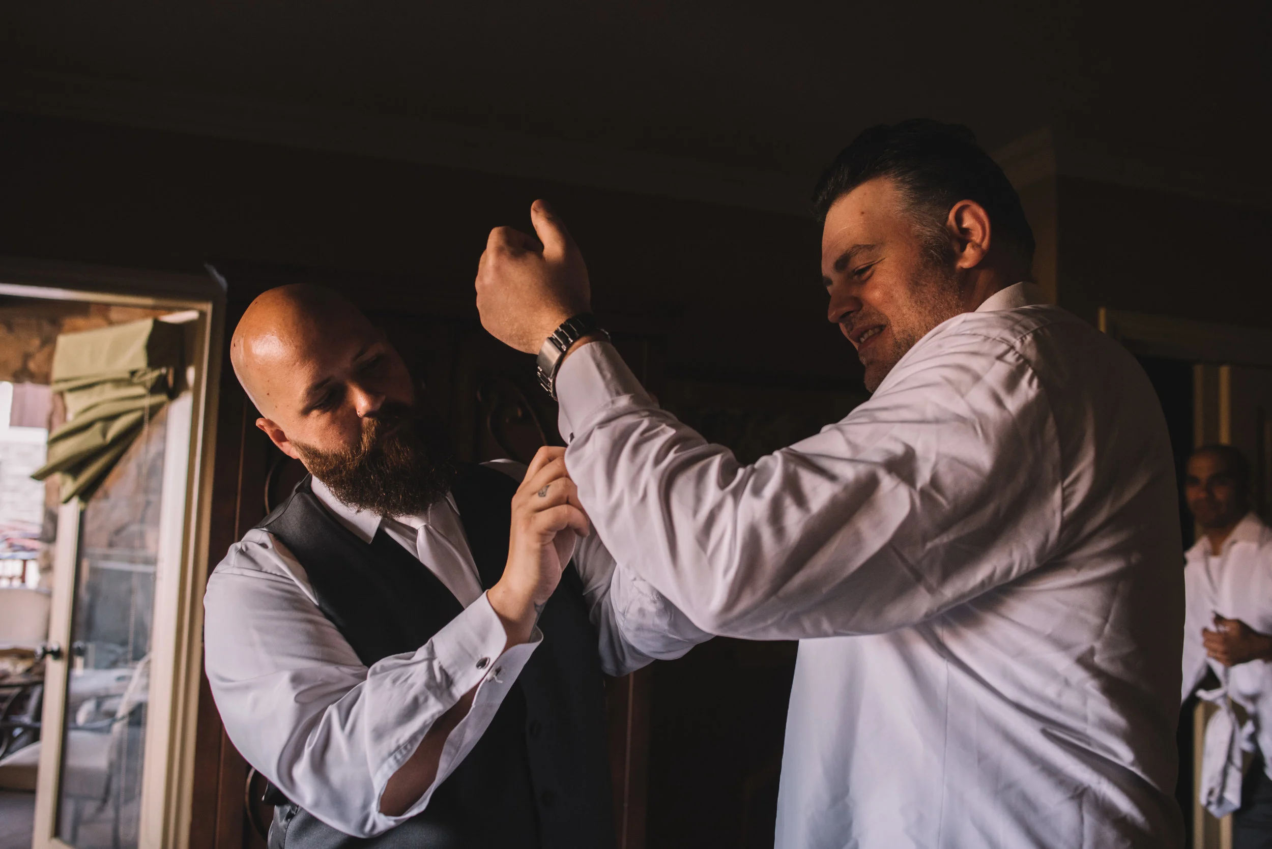GrandCascadesWedding-M+T_021.jpg