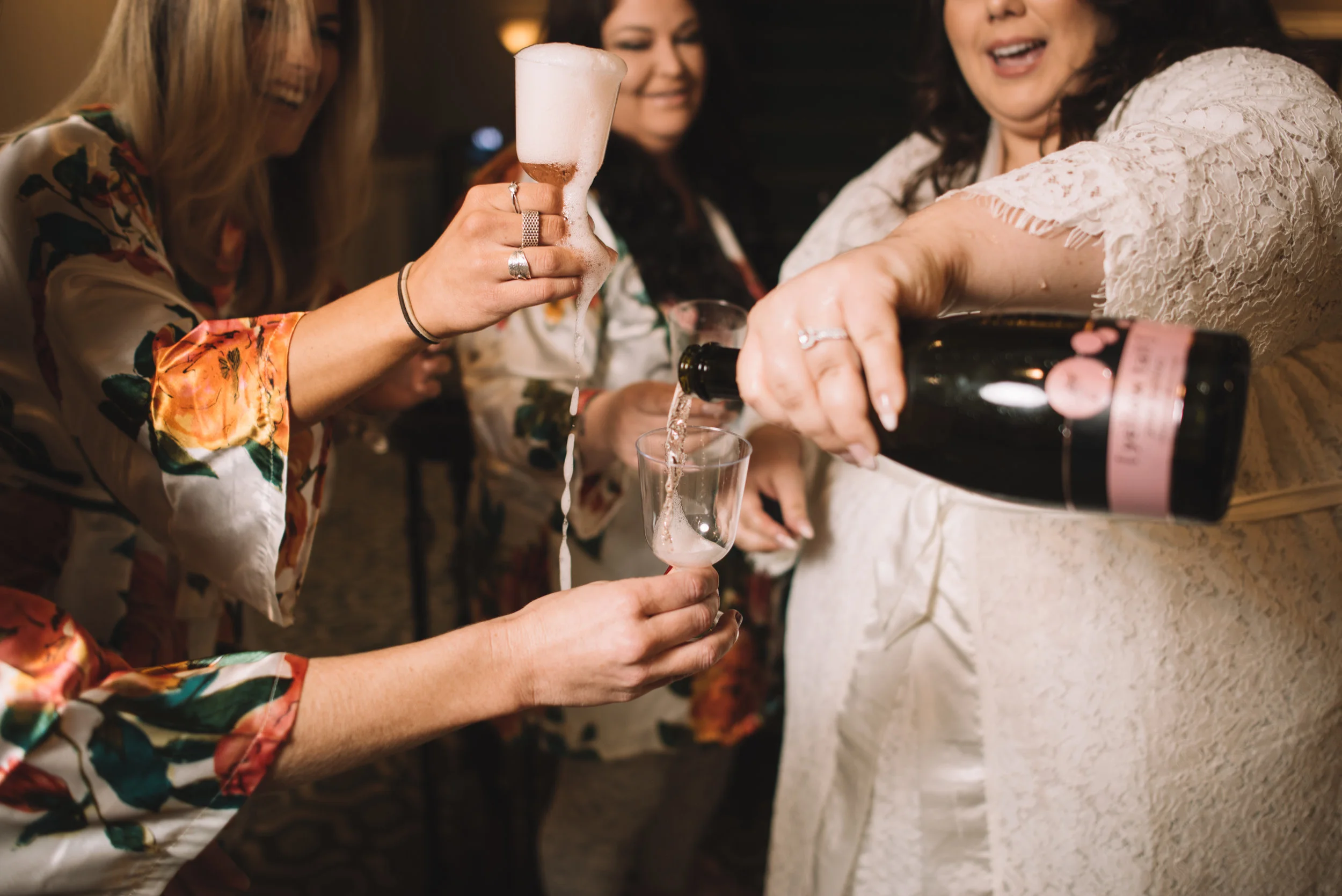 GrandCascadesWedding-M+T_028.jpg