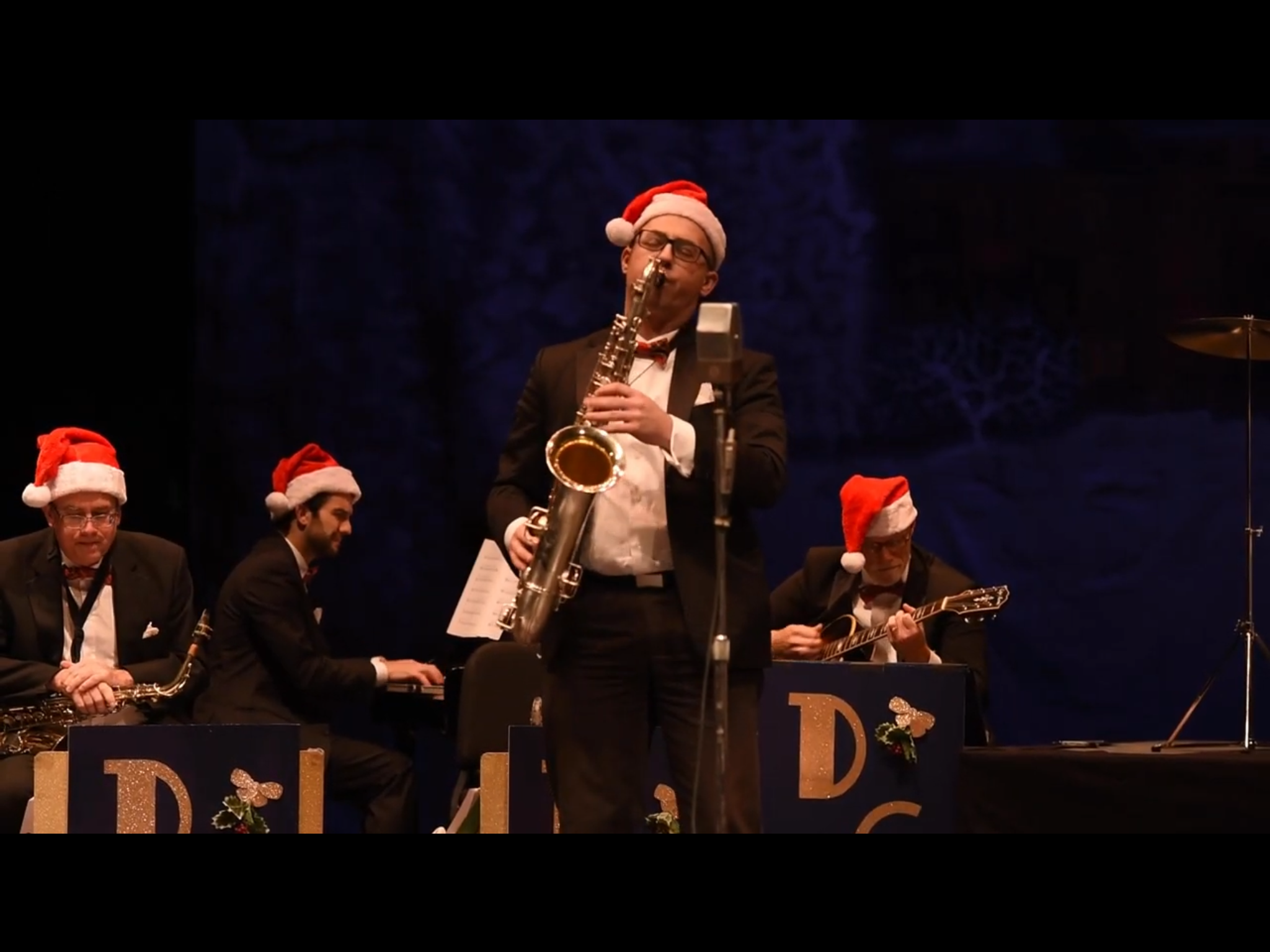 Marcus santa hat.PNG