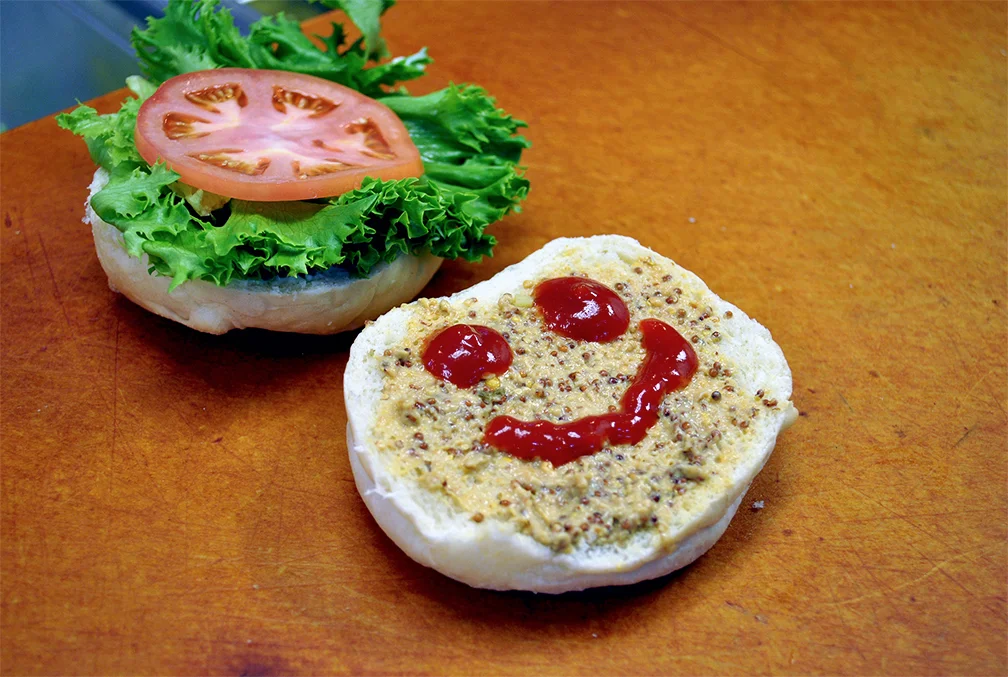 Southern_burger_smiley_v2.jpg