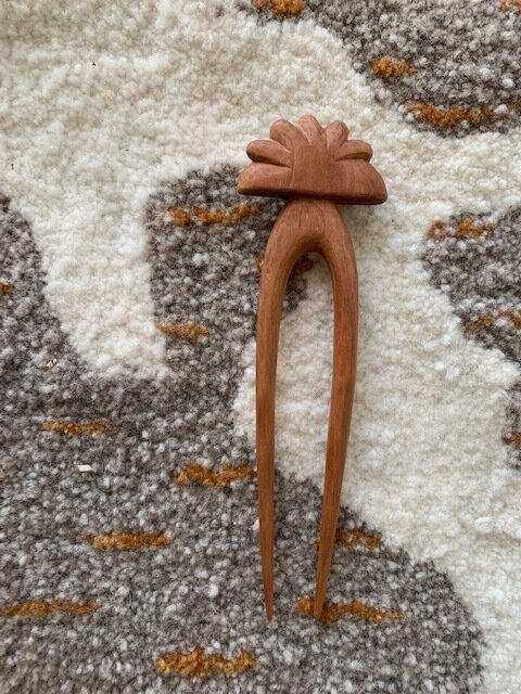 Cloud Hair Pin in Cherry 