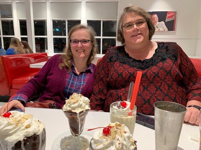 Dessert-with-lacey-and-the-mrs.jpg