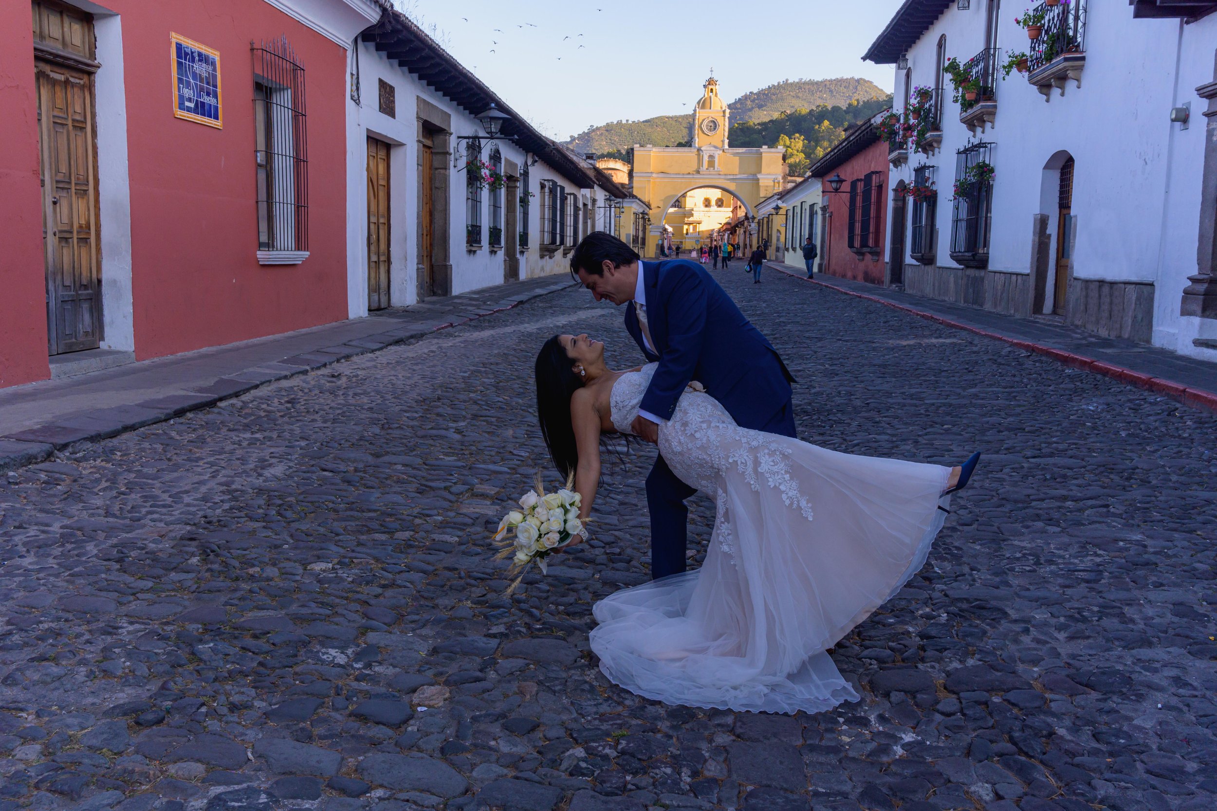 Arturo Rivera  Wedding Photographer Antigua Guatemala-14.jpg