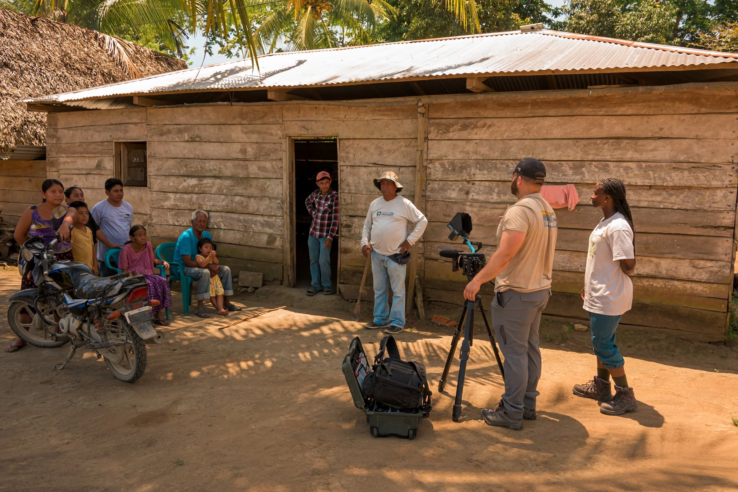 How Photography Tells the Story of Humanitarian Work — And Why the Right Images Change Everything
