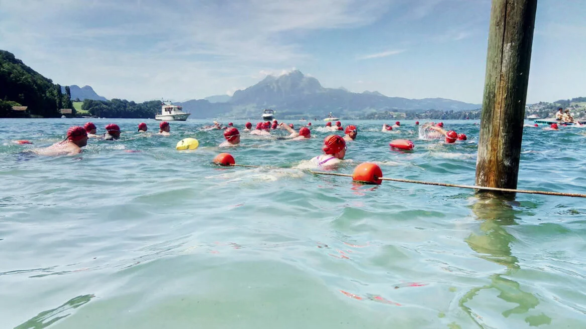 Seeüberquerung Greppen - Merlischachen 2020 - 1. August Schwimmen