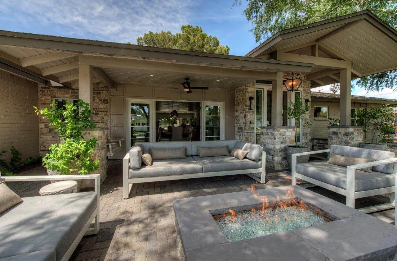 Lipson Residence