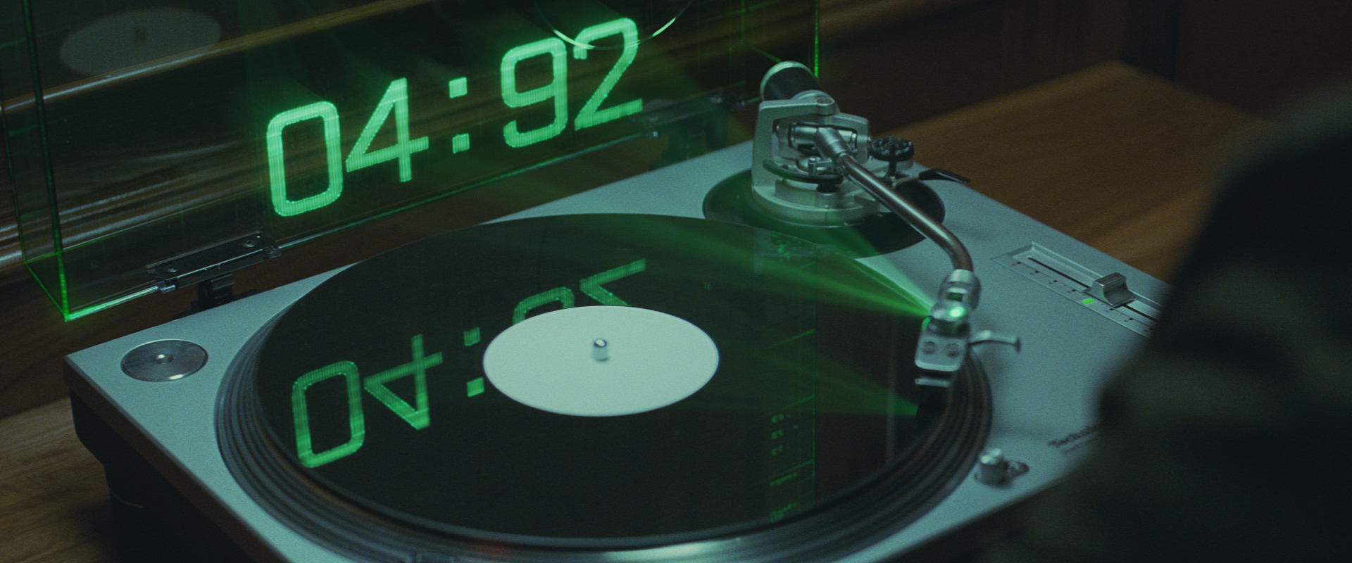 MissionImpossible5_AdamRoche_ScreenGraphics_MotionGraphics_v001_00006.png