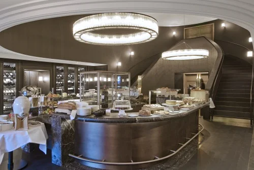 4905Restaurant_Le_Comptoir_L.Apog..e_Courchevel__Picture_Laurent_Brandajs1.jpg