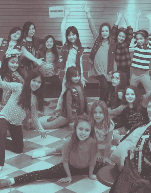Brownie+troop+72034-COLORED.jpg