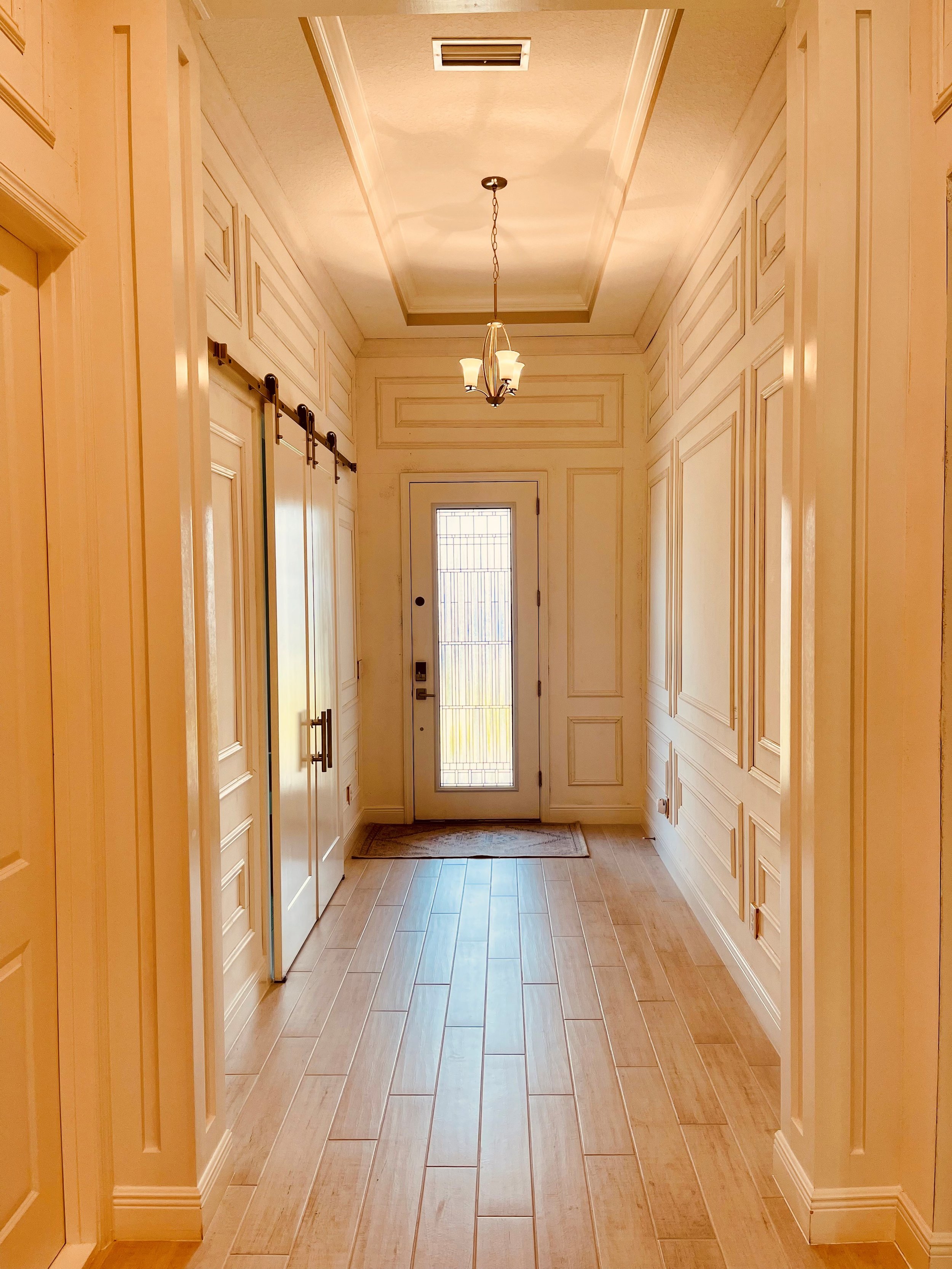 entrywall picture.jpg