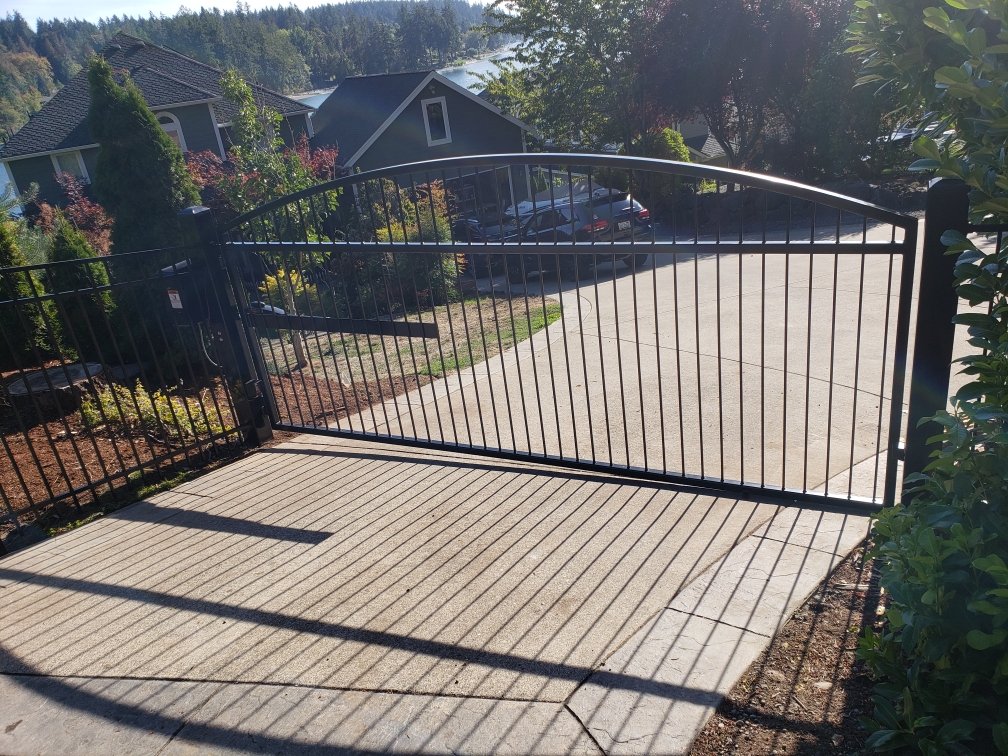 16 ft. arch gate.JPG