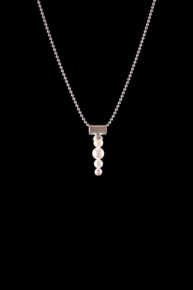 Pearl Stopper Pendant