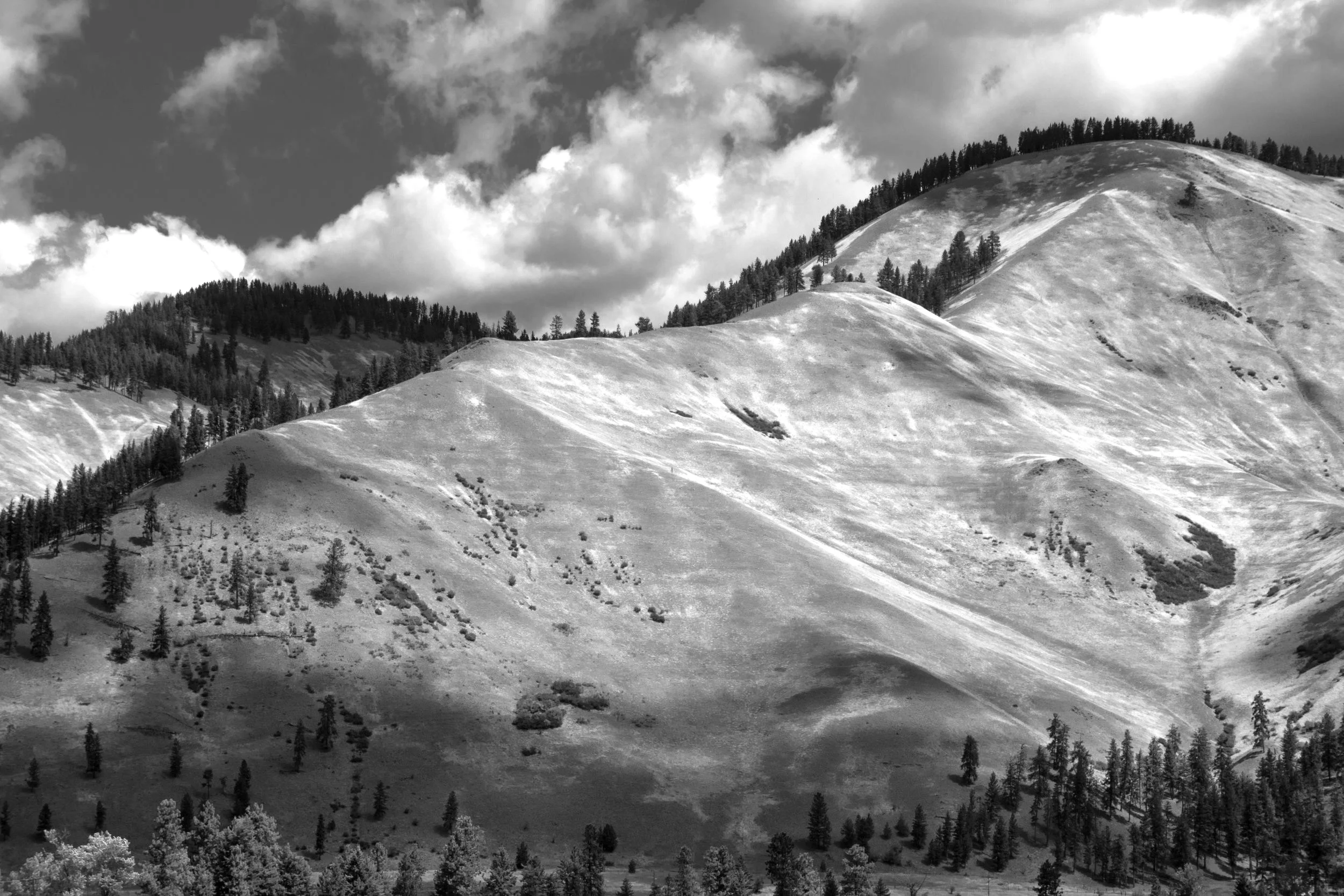 Idaho hills, I-84.jpg