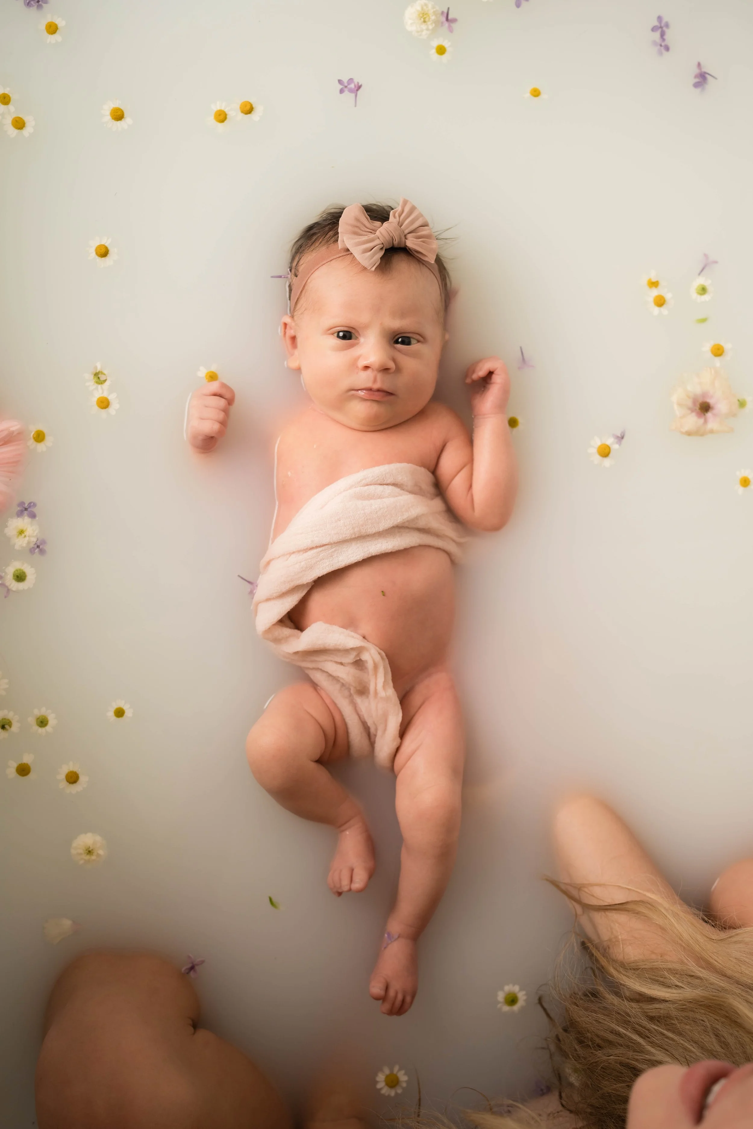 Savannah-milkbath-041.jpg
