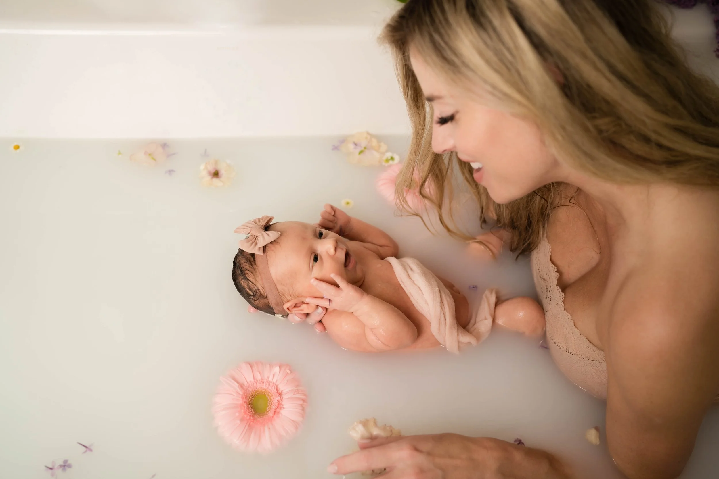 Savannah-milkbath-046.jpg