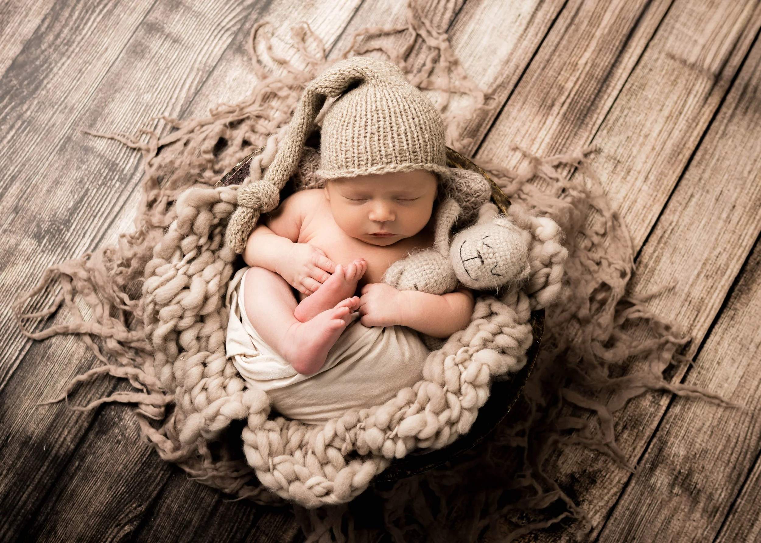 Brooks - Steinbach Newborn Photographer