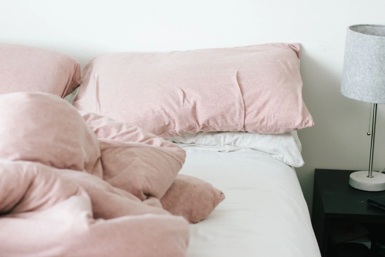 Here’s your ultimate Spring Cleaning checklist, a complete guide to everything you need to know for freshening up, keeping your home maintained and get ready for the busy spring and summer seasons.