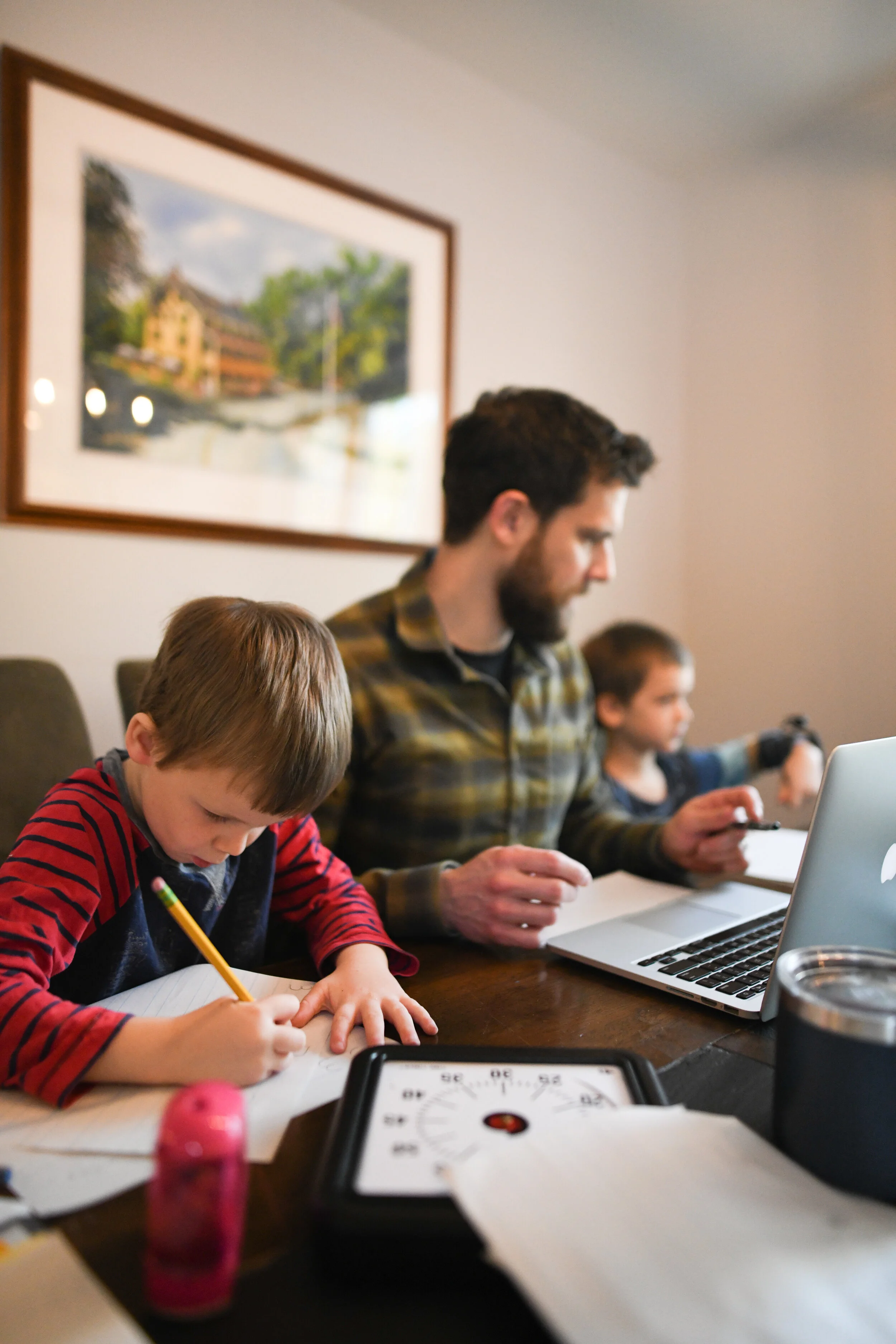 Homeschooling 101 --a beginner's guide to a relaxed approach