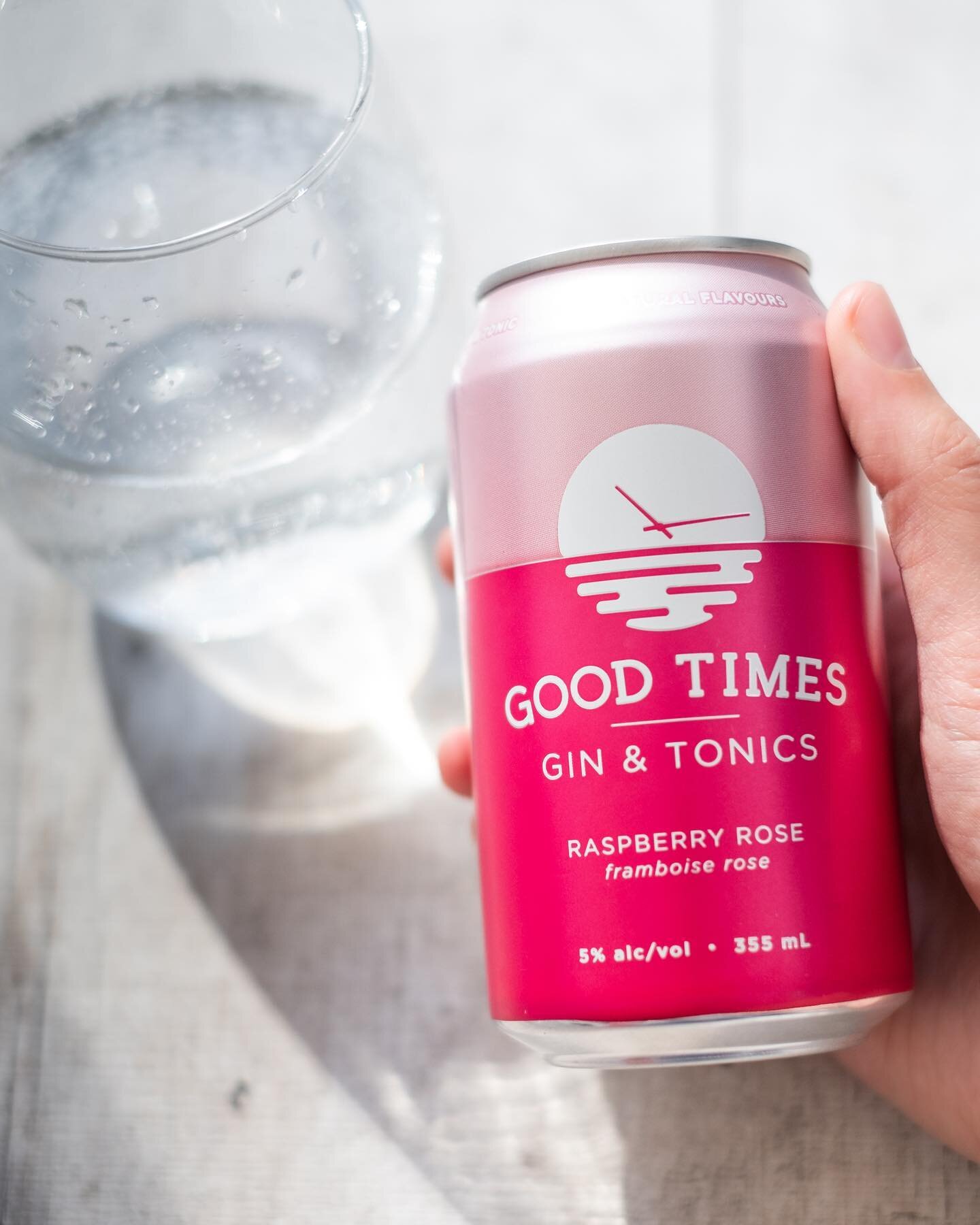 A Summer Favourite👌 Have you tried our Raspberry Rose Gin &amp; Tonic? #goodtimesdrinks ⁣⁣
⁣⁣
⁣⁣
📸 @brontetaylorphotography