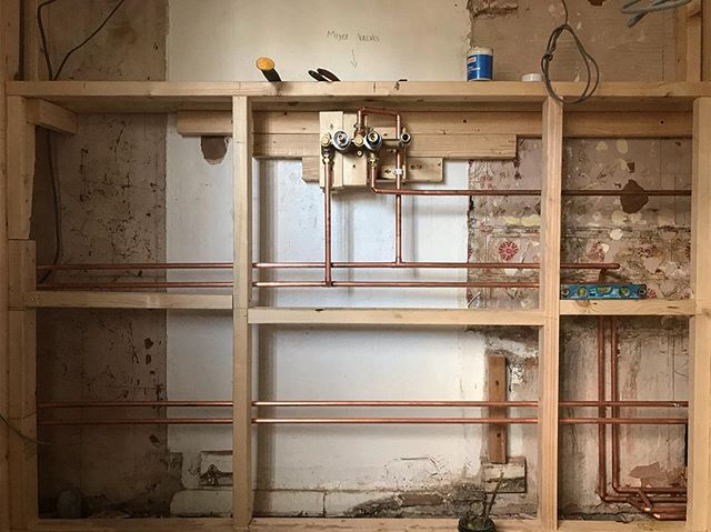 A lovely little shower valve first fix 🚿.
&gt;
&gt;
&gt;
#plumbproud #boxing #studwork #copper #pipework #shower #mixervalve #hot #cold #plumberlife #plumbing #plumber #heating