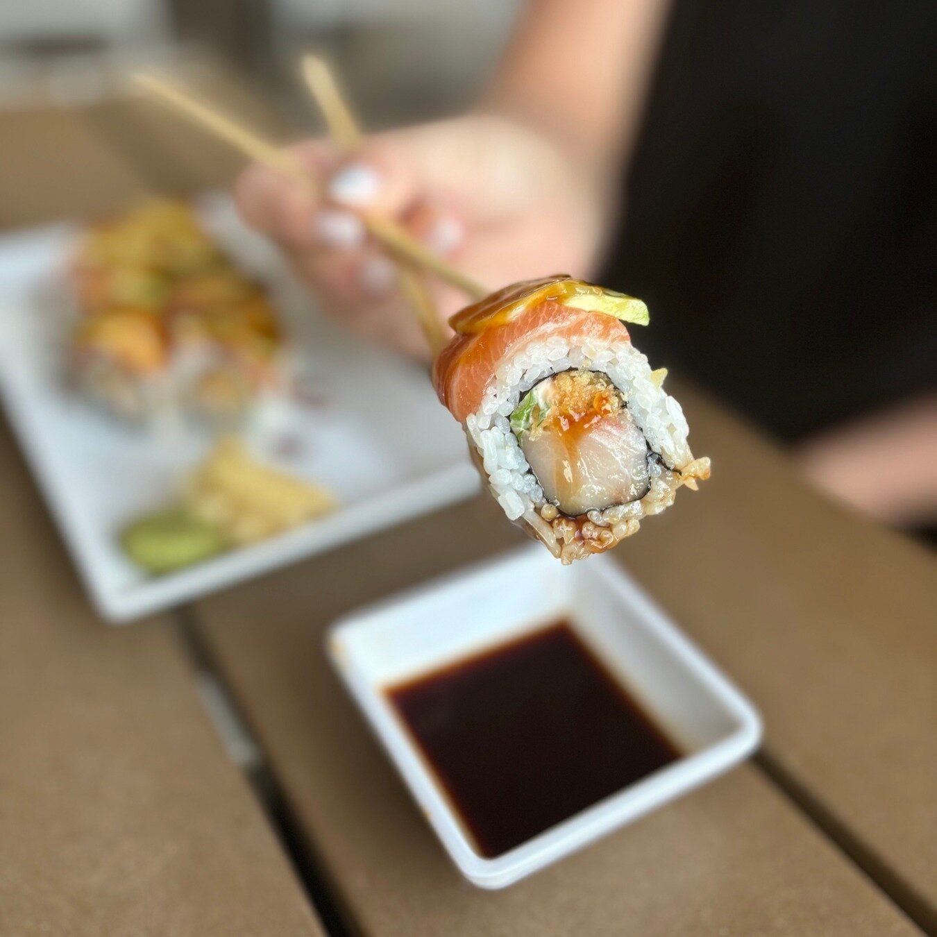 Sunday funday featuring the Endless Summer Roll 🤩