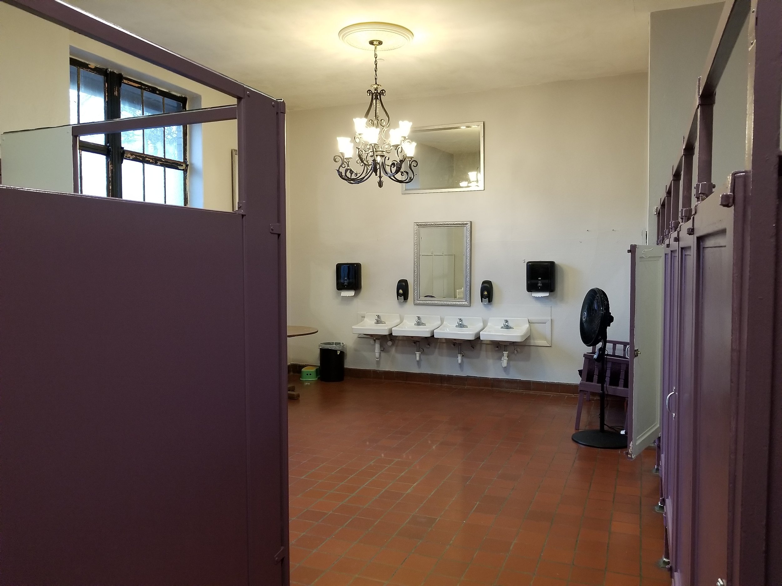 Girl's Bathroom