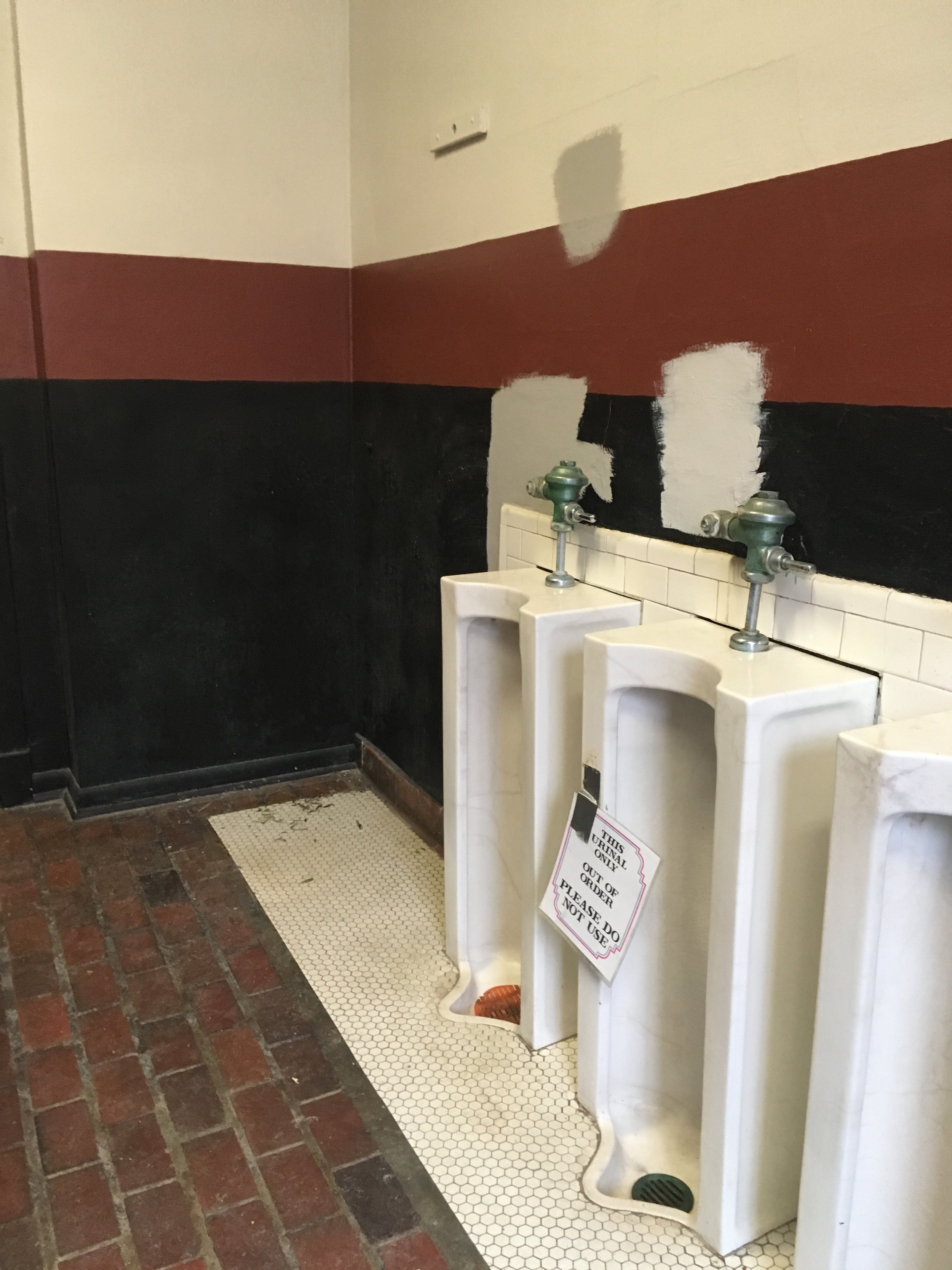 Front Boys Bathroom - Before