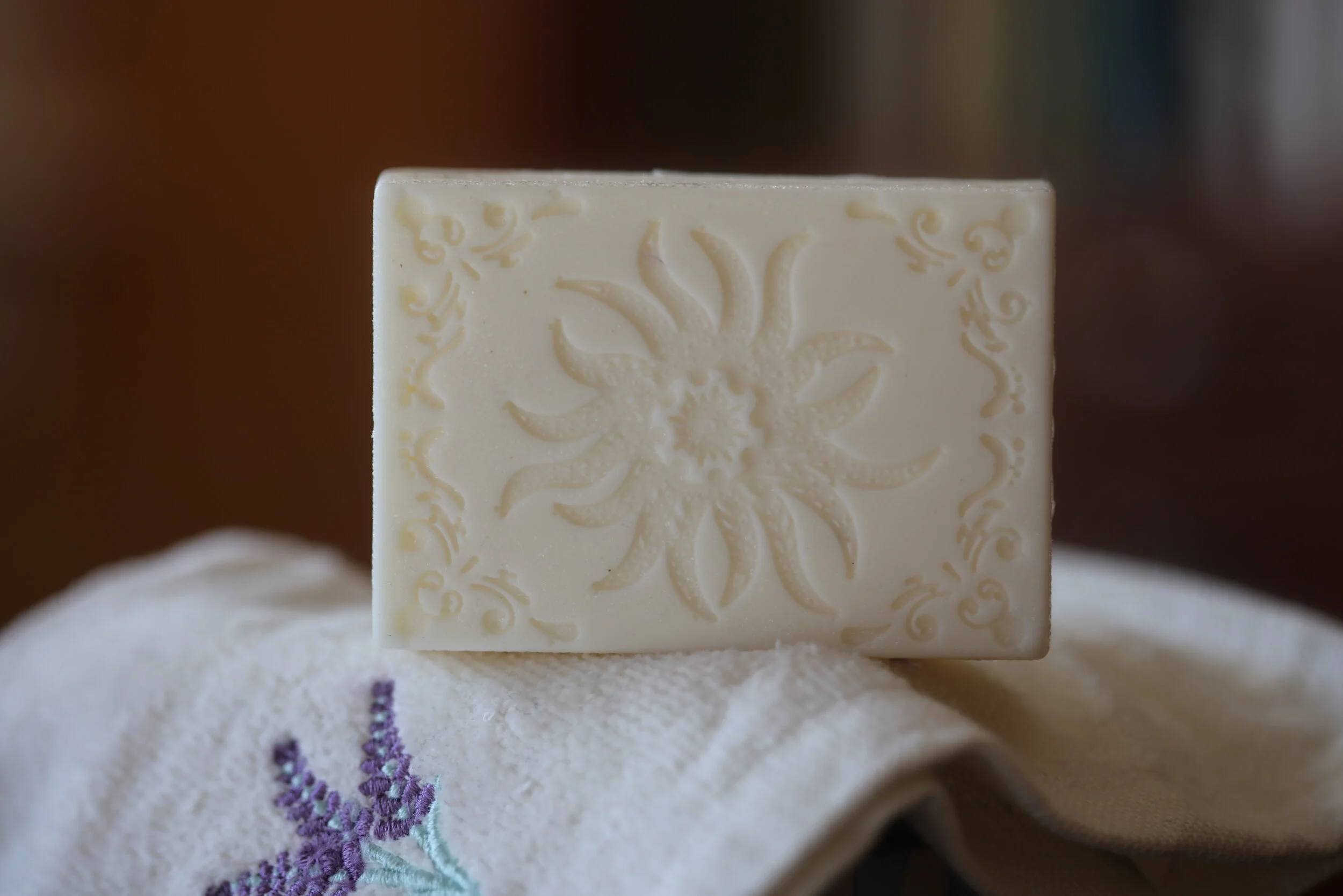 soap mold rectangle_sun .JPG