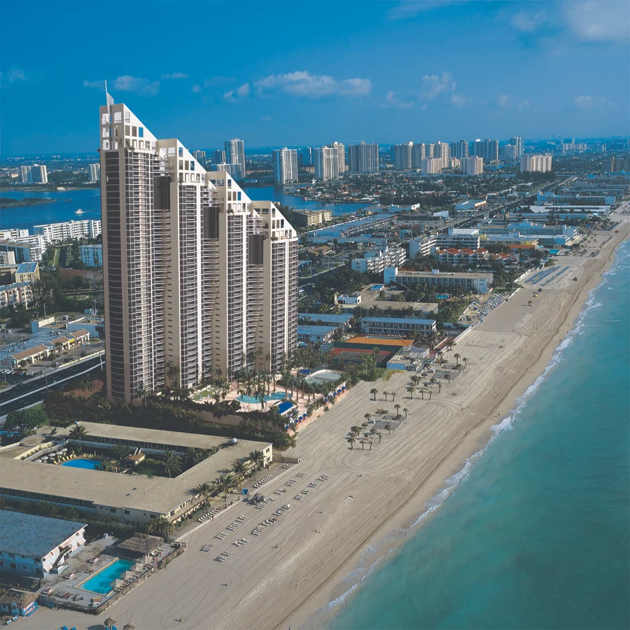 The Pinnacle | Developer: Milton & Associates | Architect: Sieger Suarez