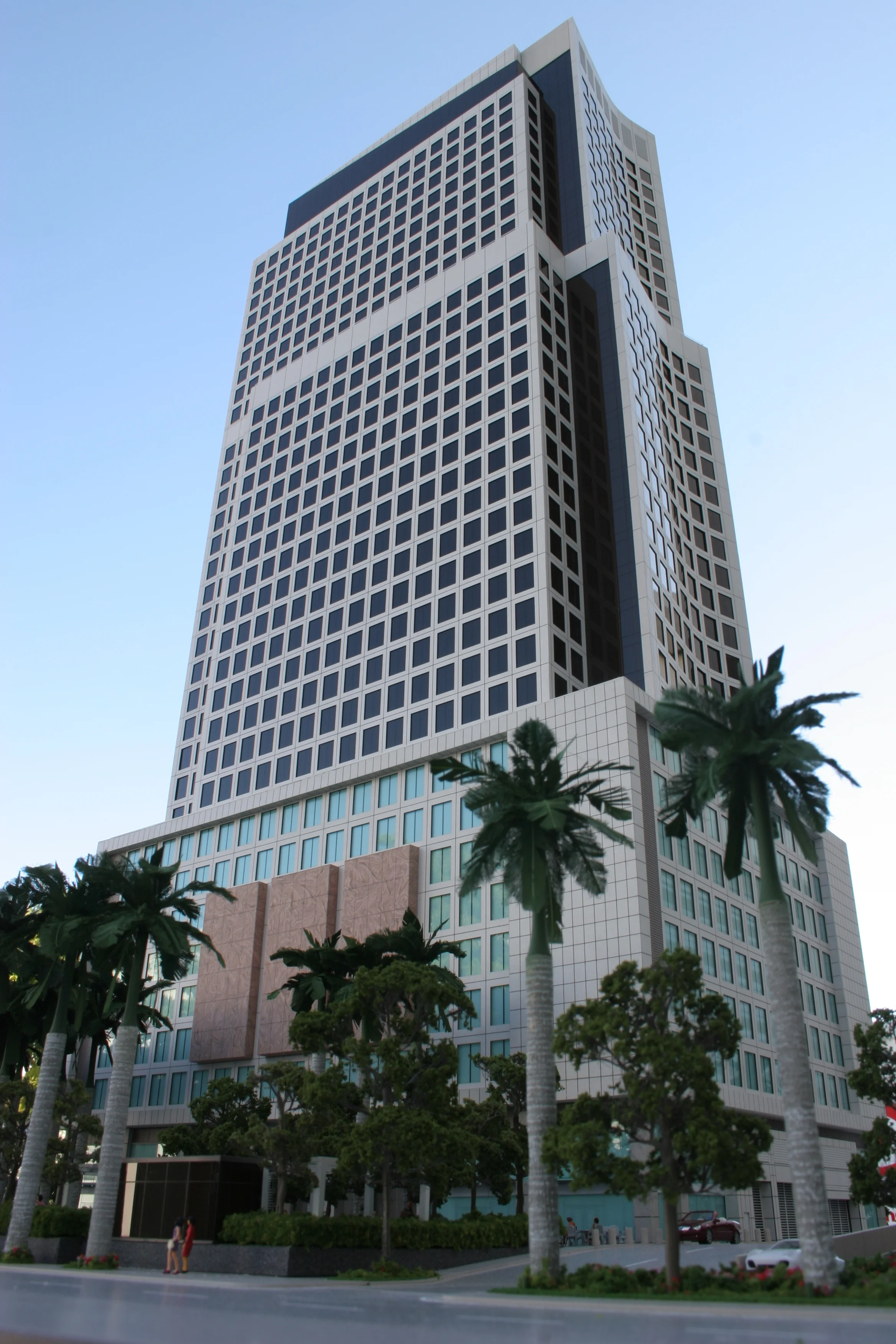 Brickell World Plaza | Developer: Foram Group | Architect: RTKL Associates Inc.