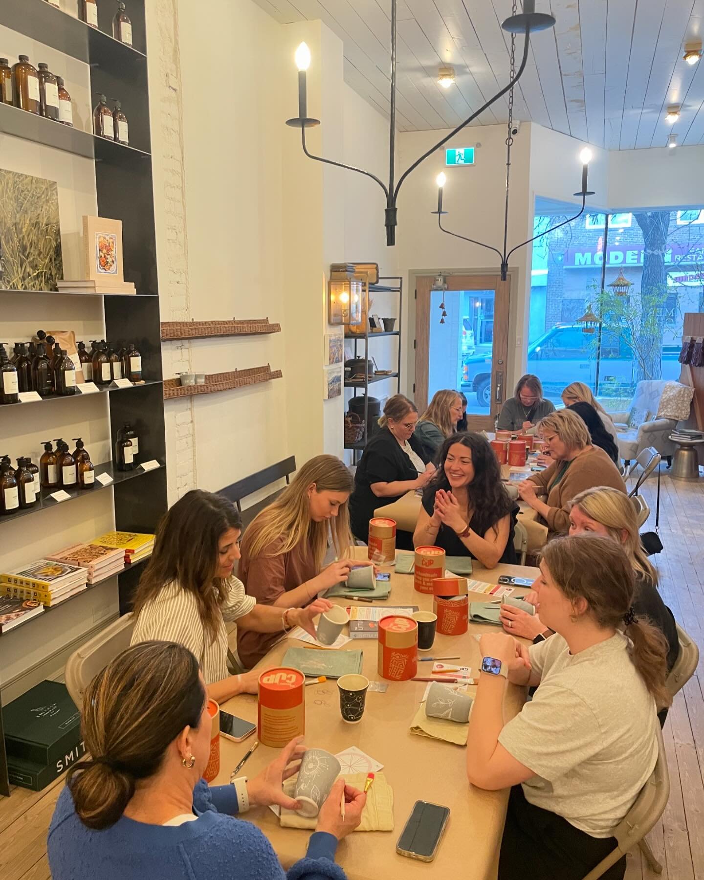 2 lovely evenings of meeting and making. 🌪️ &hearts;️
Thank you to @farmersdaughterhomestead for hosting The People&rsquo;s Cup as one of your cultivating community workshops. Your store is an absolute gem 💎. I encourage everyone driving by Swift C