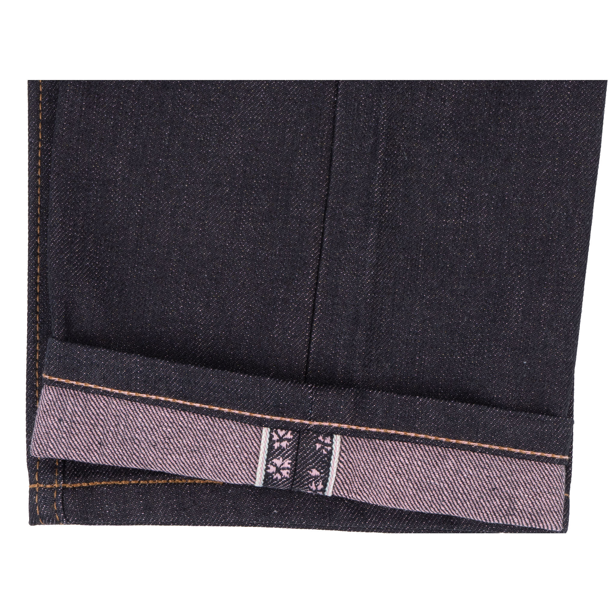 naked and famous sakura