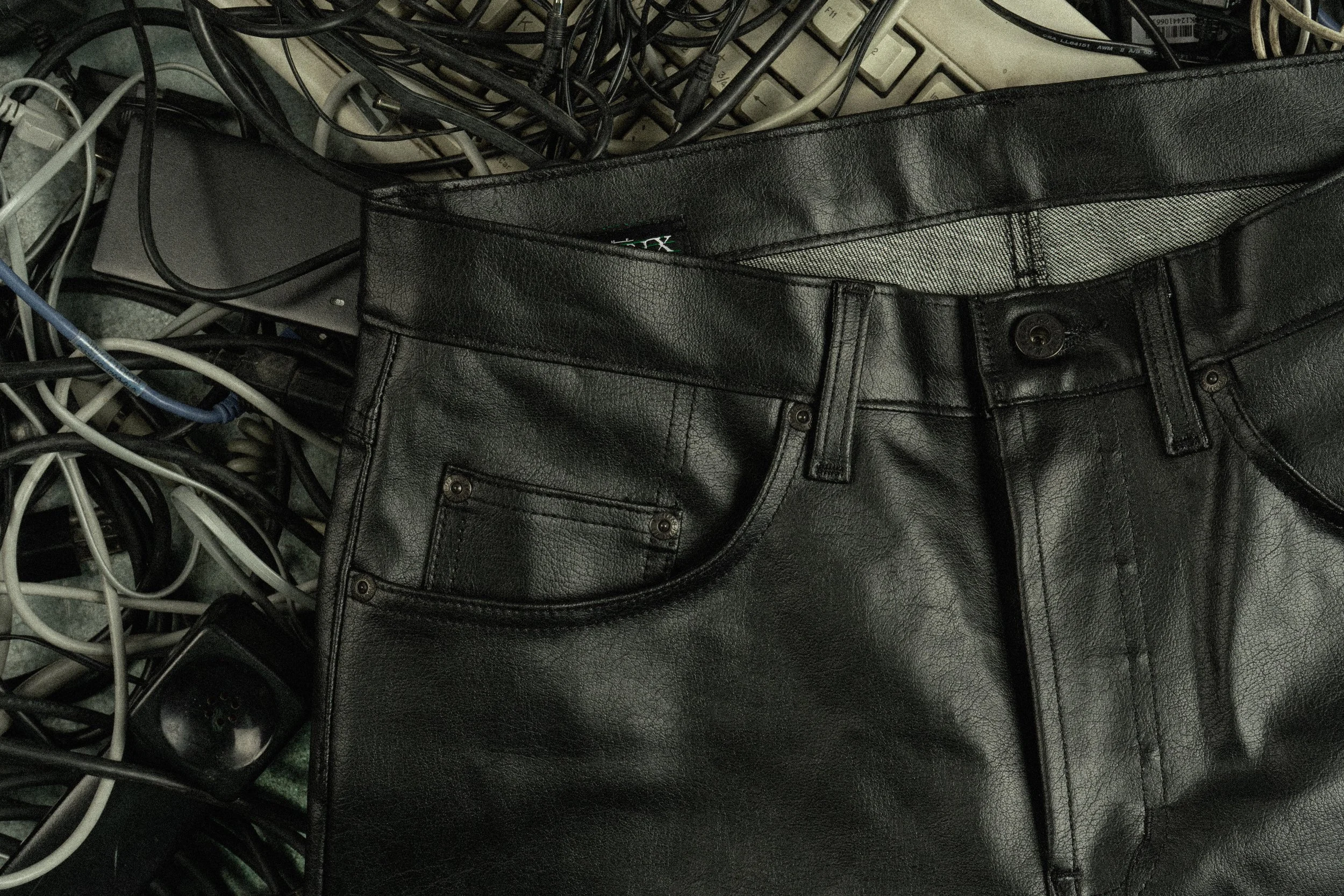 Matrix Free Will Selvedge - Coin Pocket