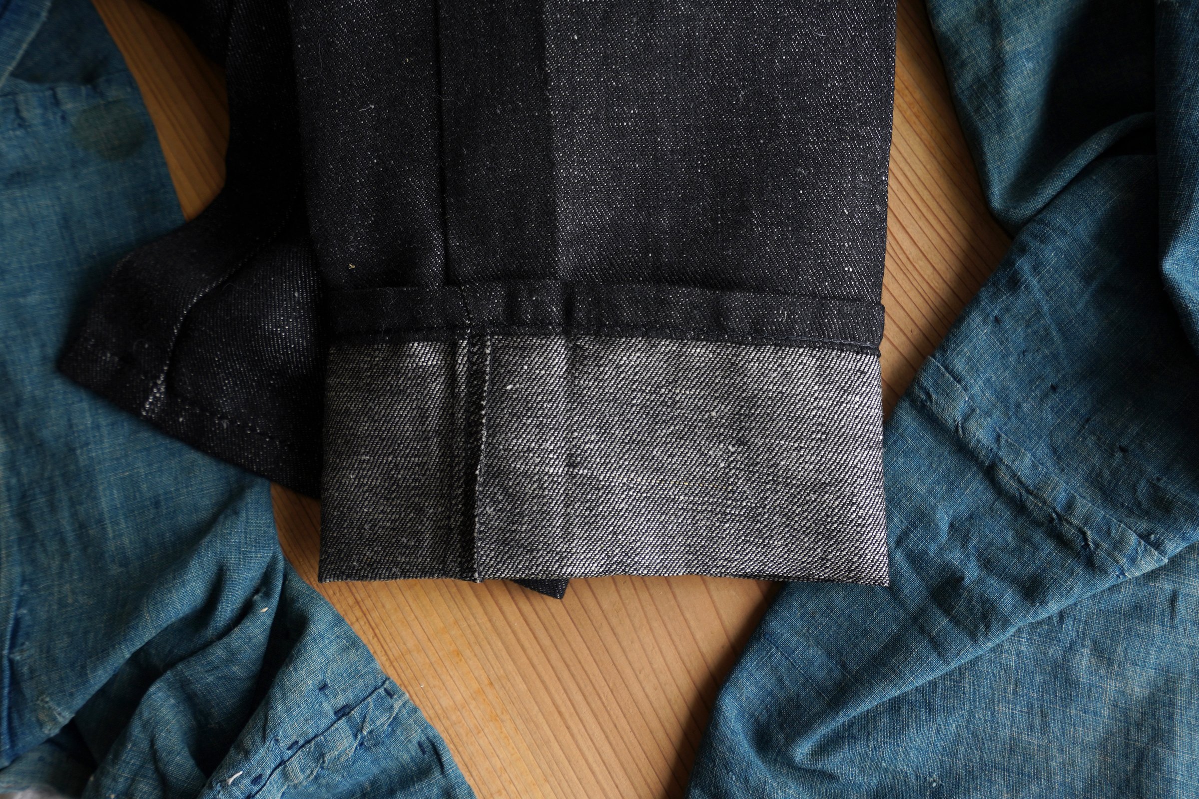 Raw Linen Denim - Black - Cuff