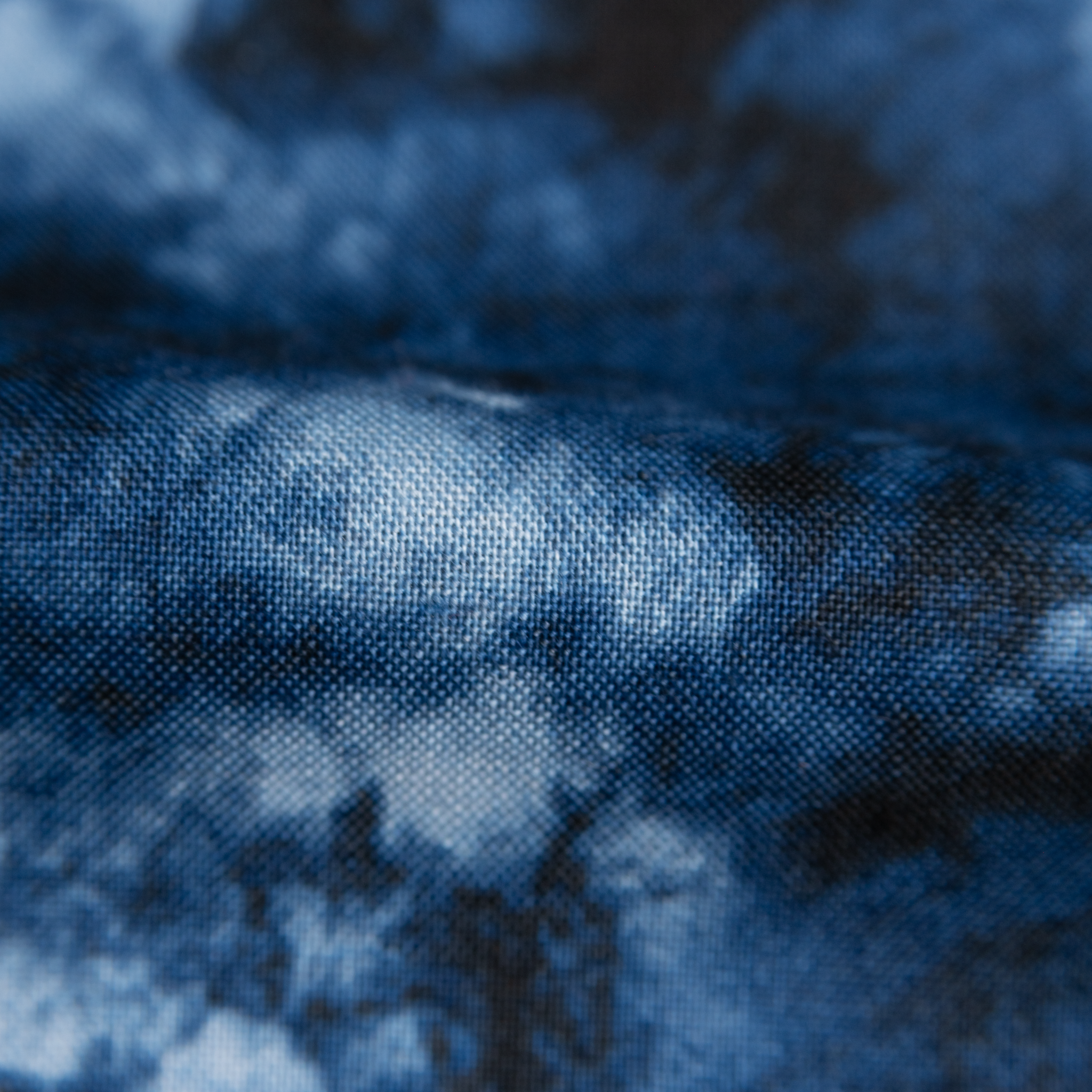  Easy Shirt - Tie Dye Print - Dark Blue - fabric 
