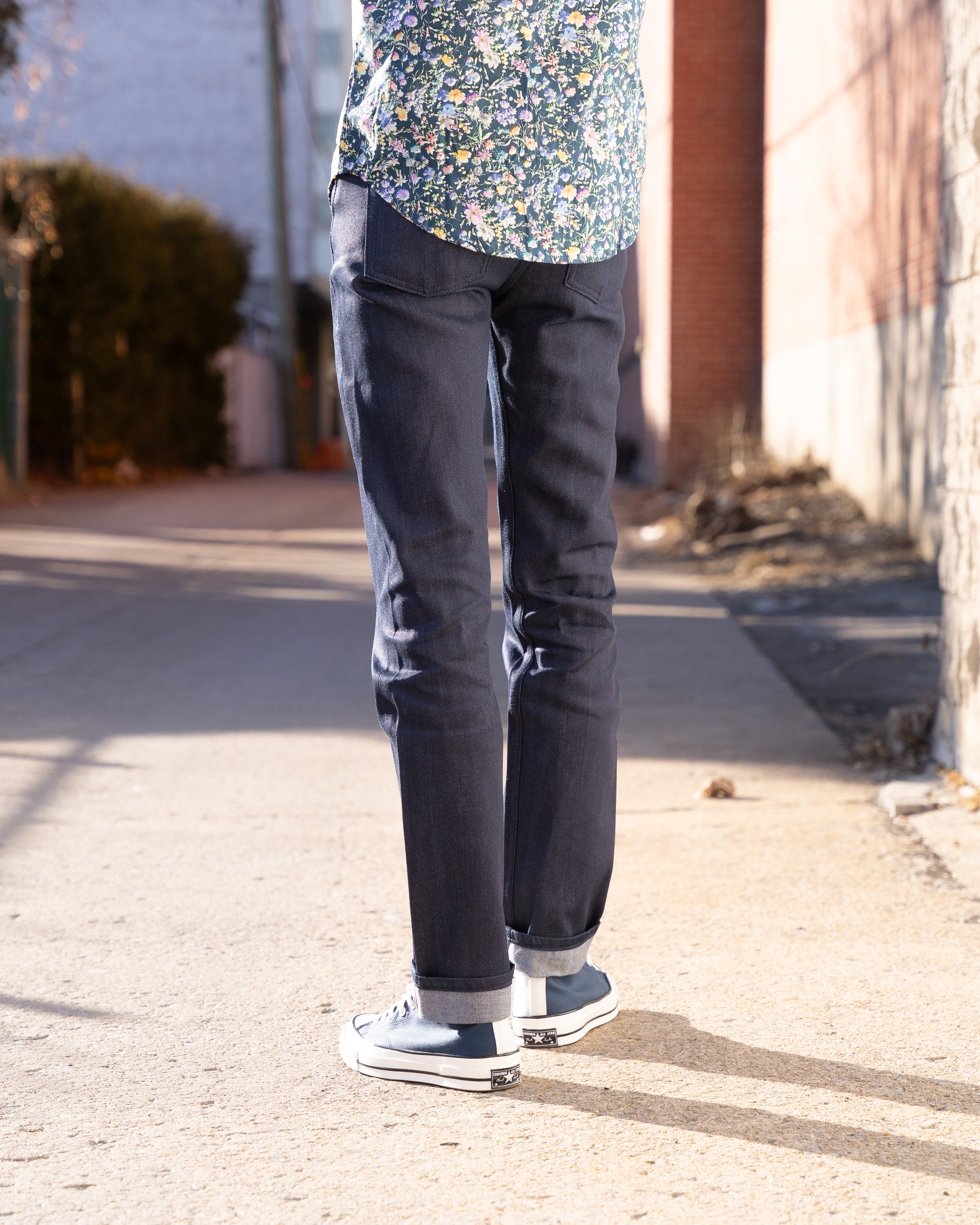 Spring Garden Selvedge - Model Close Back