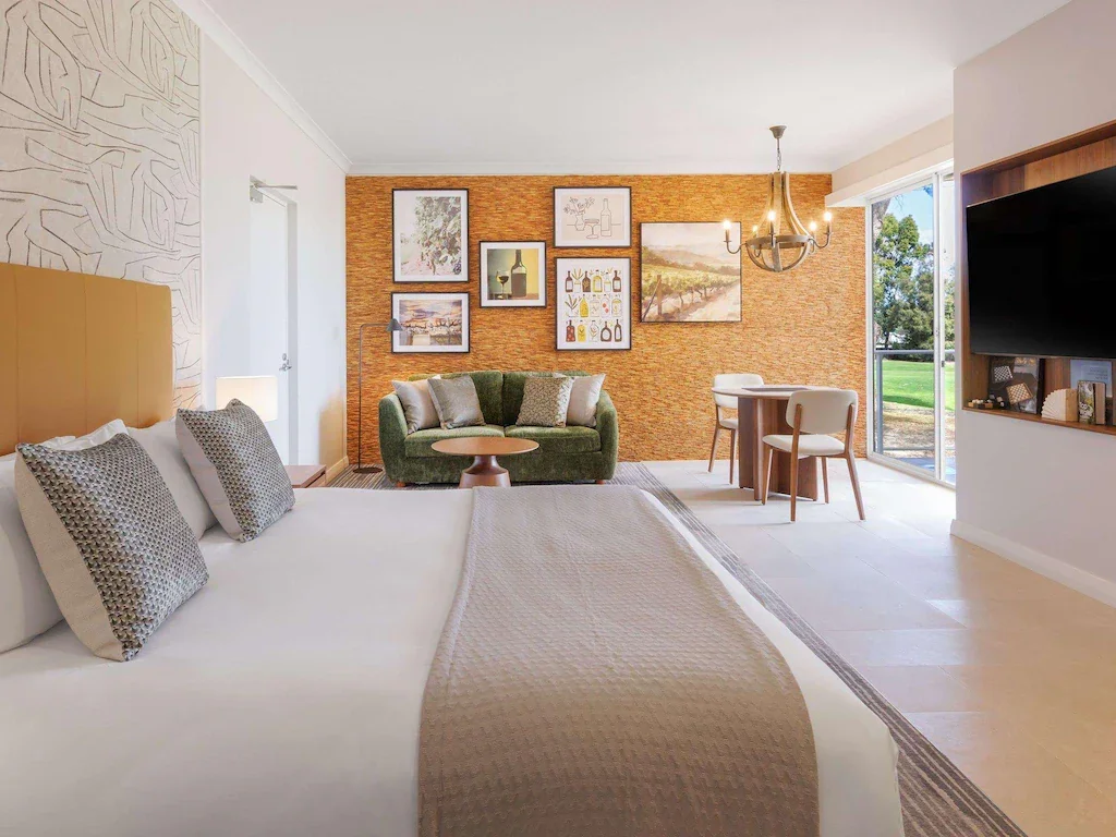 THE SEBEL SWAN VALLEY THE VINES