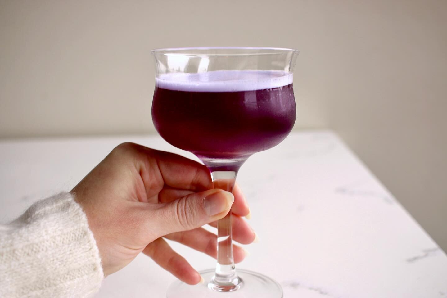 Swooning over this gorgeous purple cocktail!
SO FIVE YEARS AGO 🔮
vodka &bull; peaflower &bull; clarified pineapple &bull; five spice

#pnwonderland #spokanewashington #spokanedoesntsuck #spokane #vegancocktails #craftcocktails