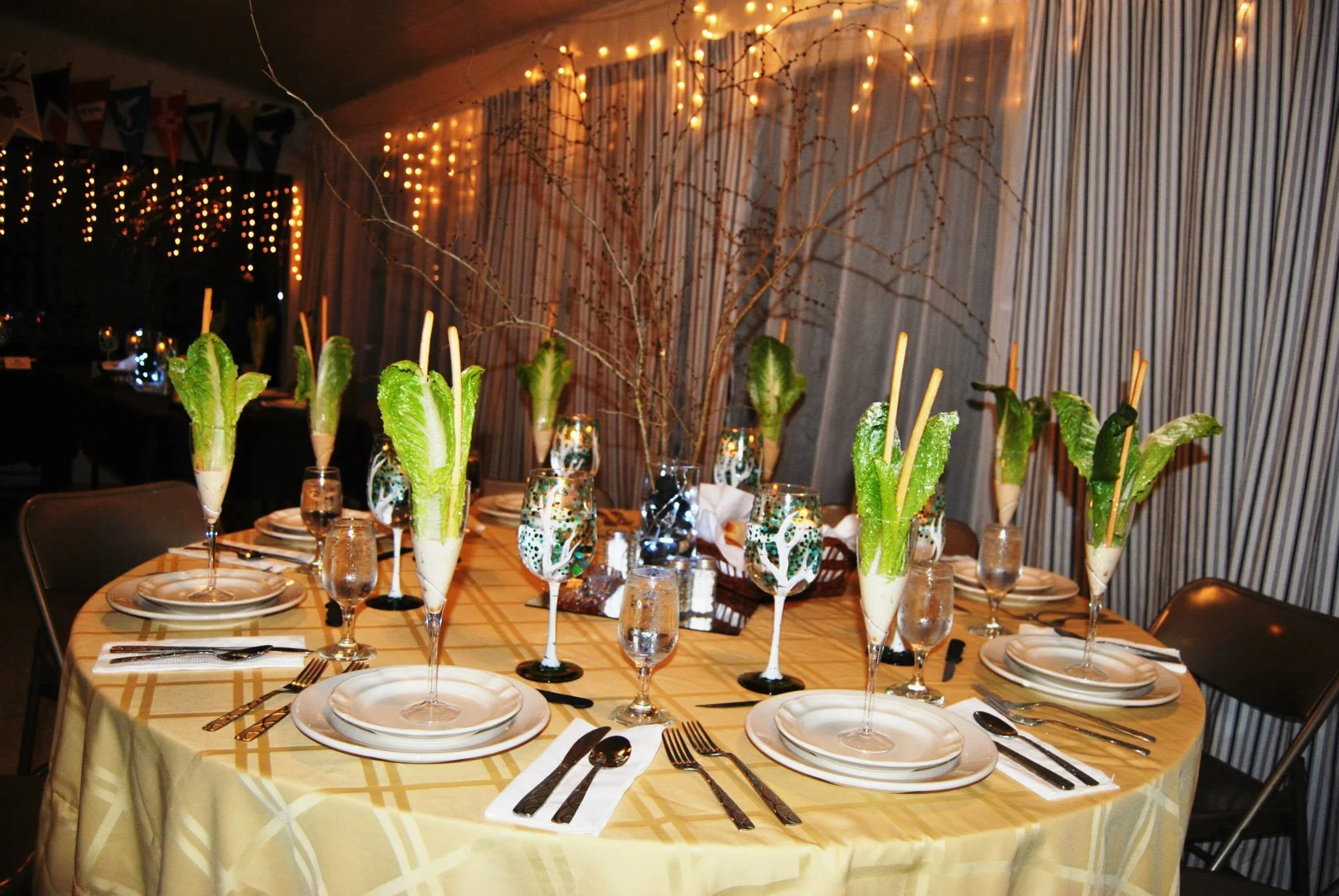 Commodore's Ball Decor.jpg