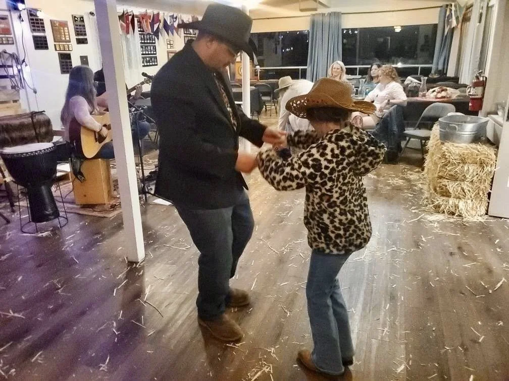 Dancers.jpg