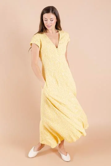 Image Via Love Street Apparel https://shoplovestreet.com/collections/dresses/products/penelope-sundress-1