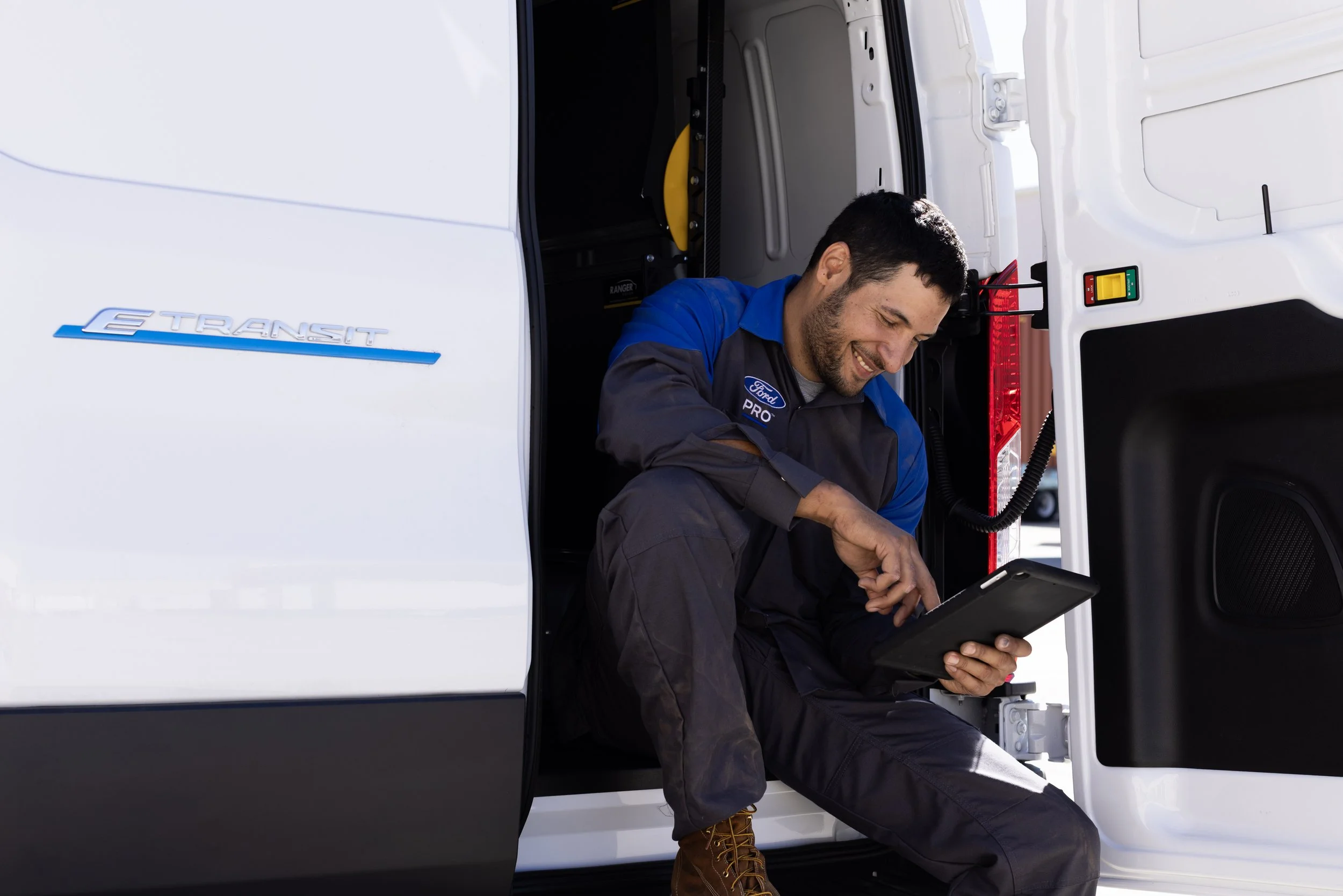 Ford Pro_Farm to Table_Mobile Service_43469.jpg