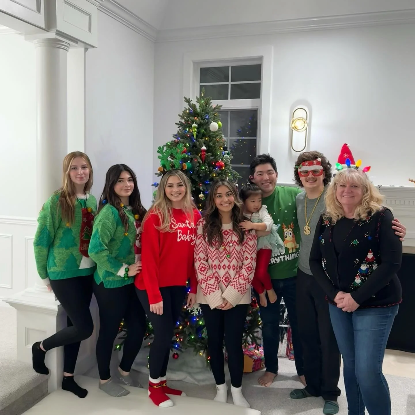 Marysville Orthodontics wishes you a Merry Christmas❤️🎄🎁 #marysville #marysvillewa #marysvilleorthodontics #merrychristmas #christmas2024 #happyholidays