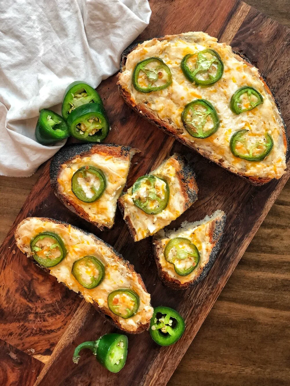 Jalapeno Popper Cheese Bread
