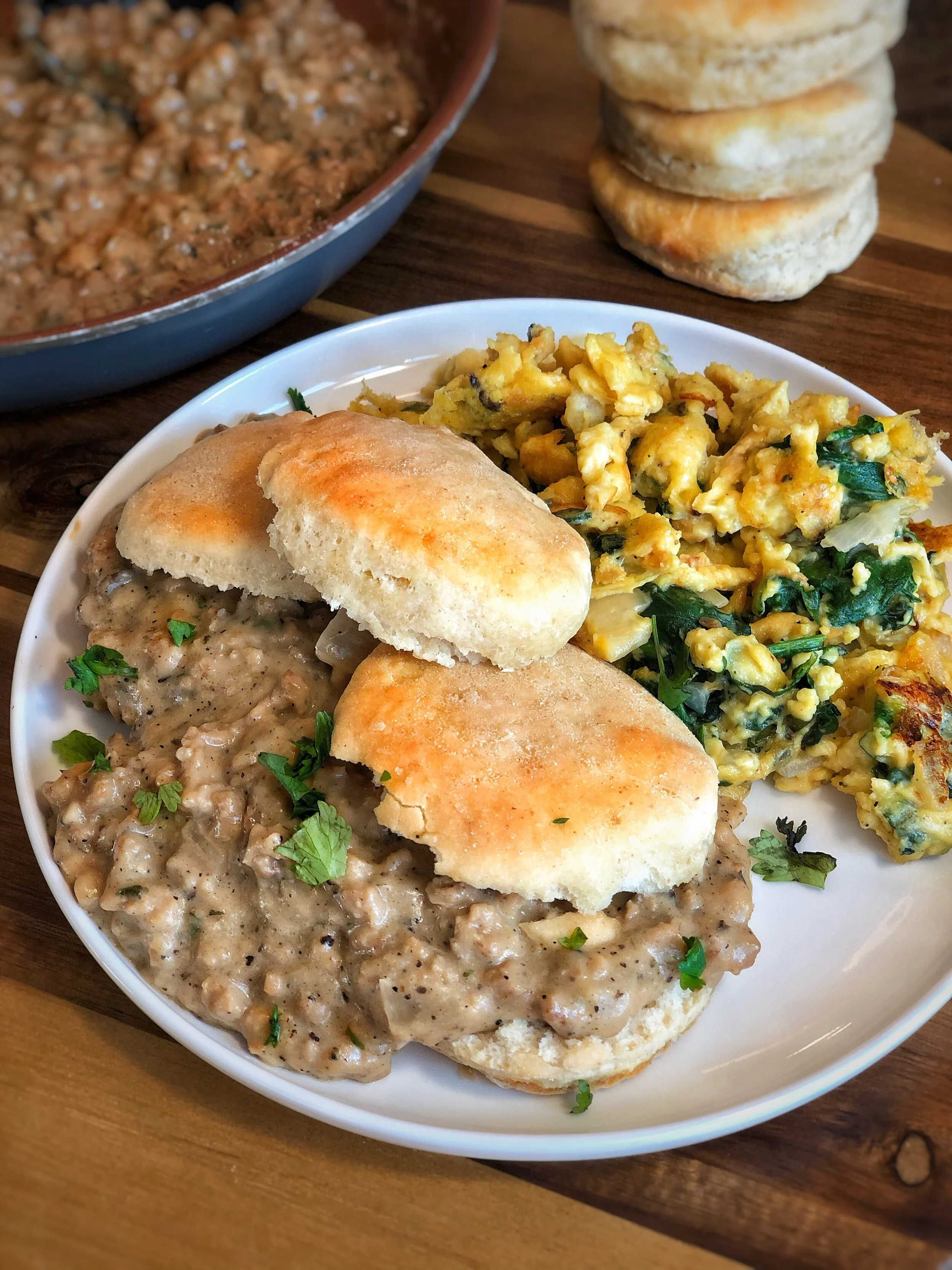Vegan Sausage Gravy for Biscuits and Gravy