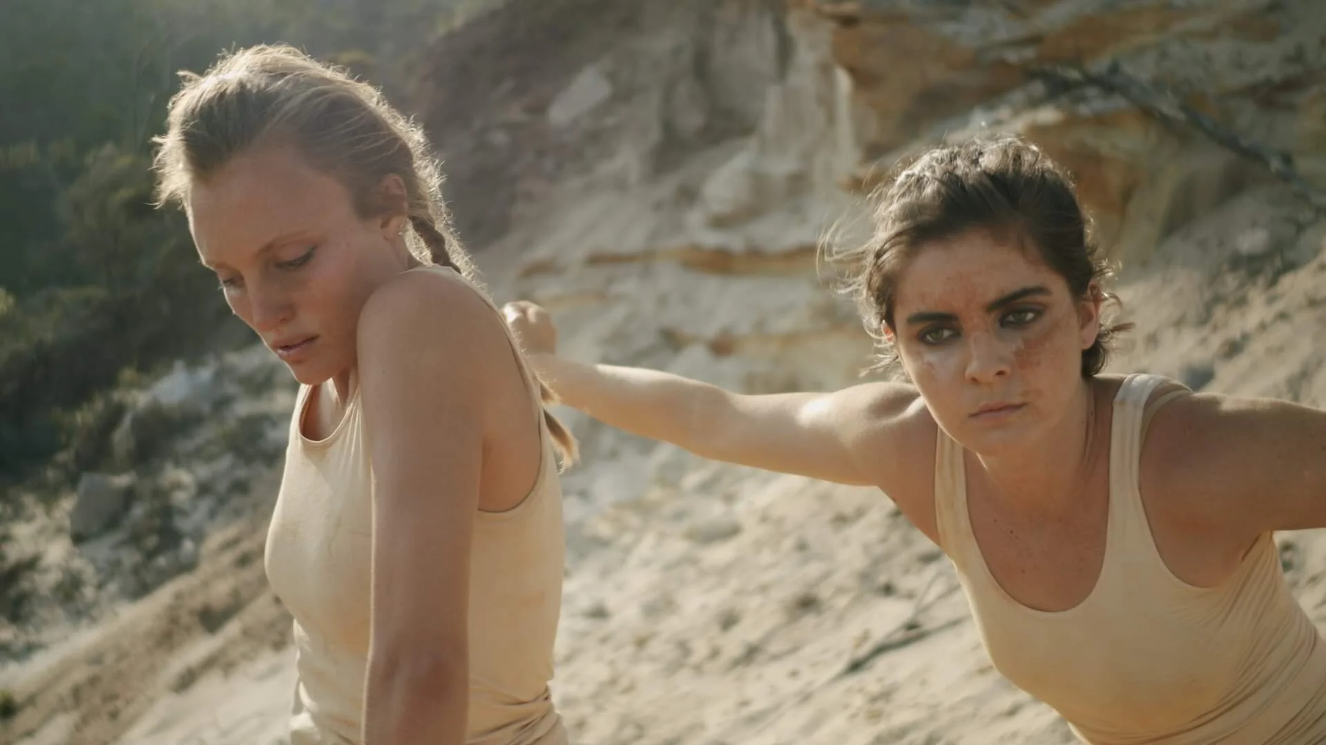 Plastic Belly in Tempo Dance Festival Putiputi Season 